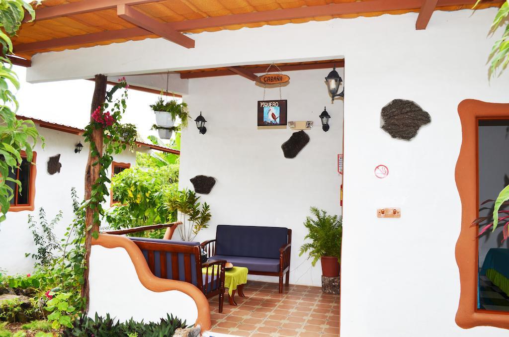 Piedras Blancas Lodge Puerto Ayora  Eksteriør billede