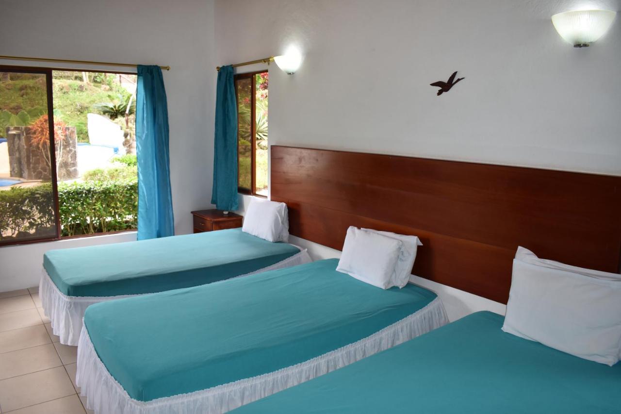 Piedras Blancas Lodge Puerto Ayora  Eksteriør billede